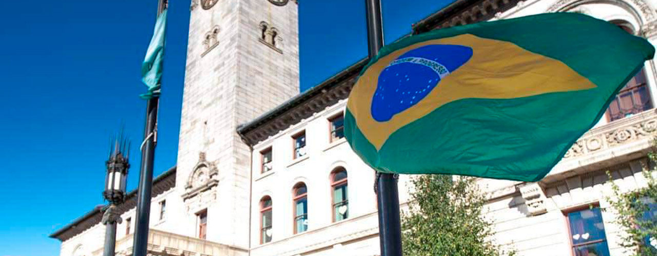 WBA promove evento em Worcester e pela primeira vez Bandeira do Brasil é hasteada na cidade