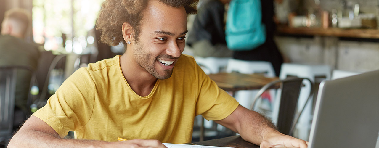 Instituto Êxito e Emprega Comunidades ajudam na busca por emprego